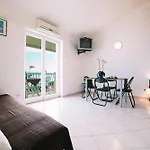 In With Sea View, Balcony, Air Conditioning, Wifi 4167-5 Duće