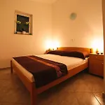 شقة In With Sea View, Balcony, Air Conditioning, Wifi 4167-5 *