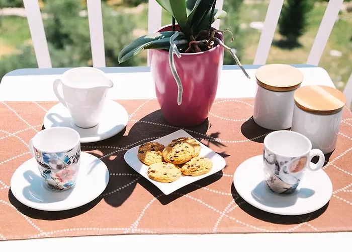 Appartement In With Sea View, Balcony, Air Conditioning, Wifi 4167-5